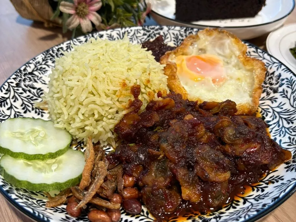 Nasi Lemak at Kopi & D'zert