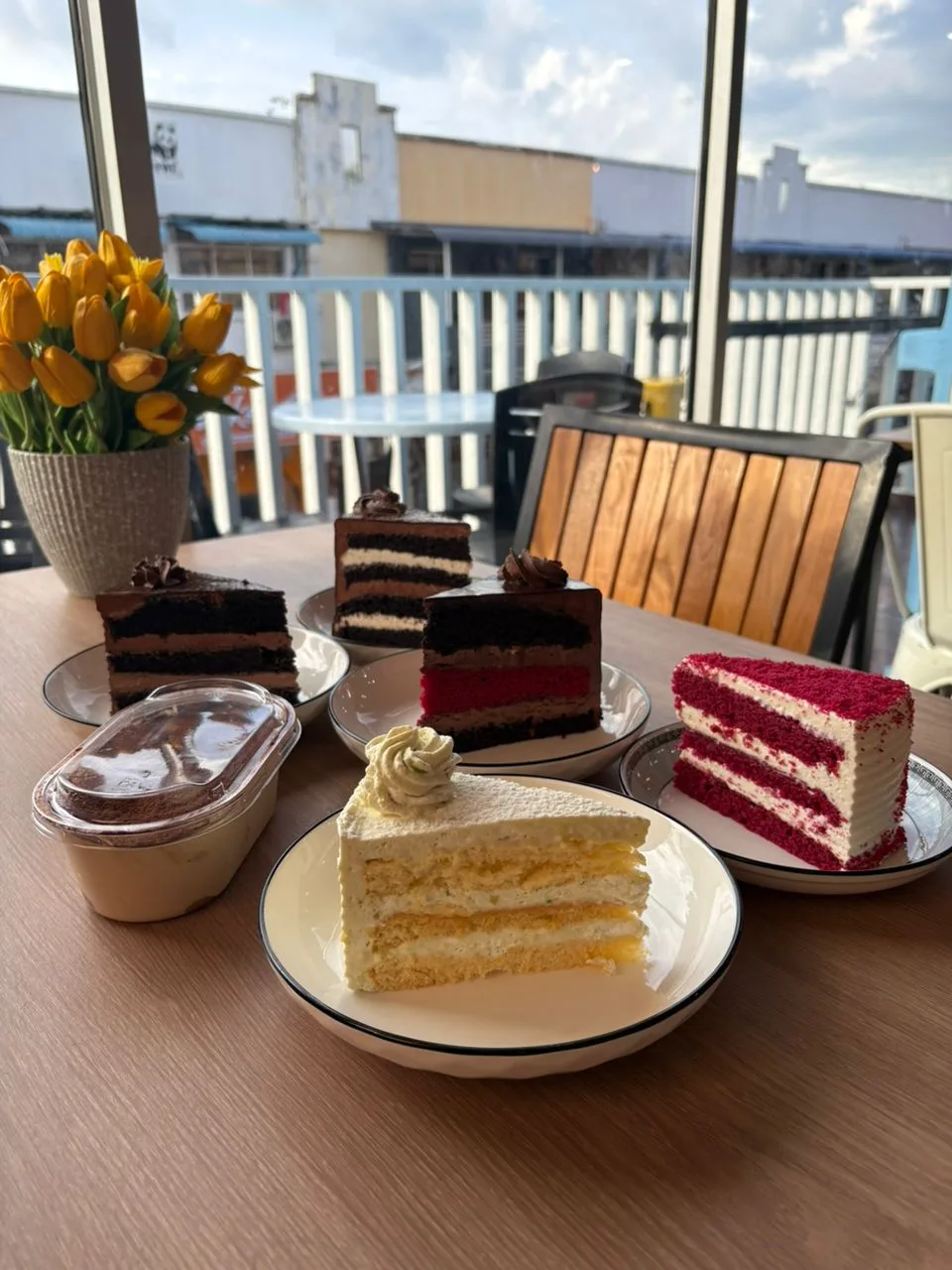 Cafe highlights at Kopi & D'zert