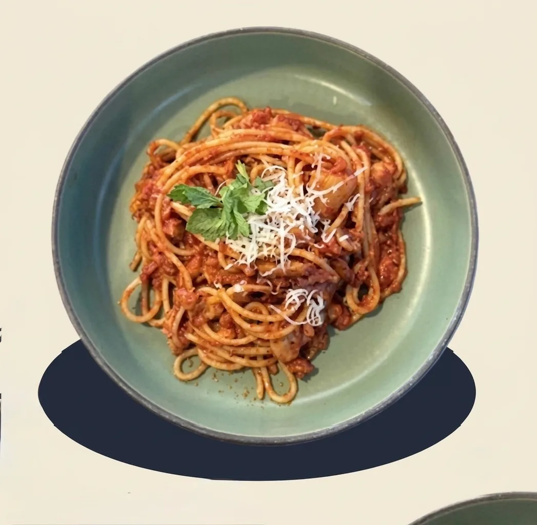 Spaghetti Bolognaise at Kopi & D'zert